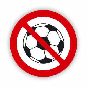 Zakaz gry w piłkę, naklejka BHP (ZZ66)