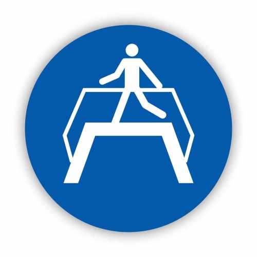 nakaz przechodzenia pomostem, naklejka BHP